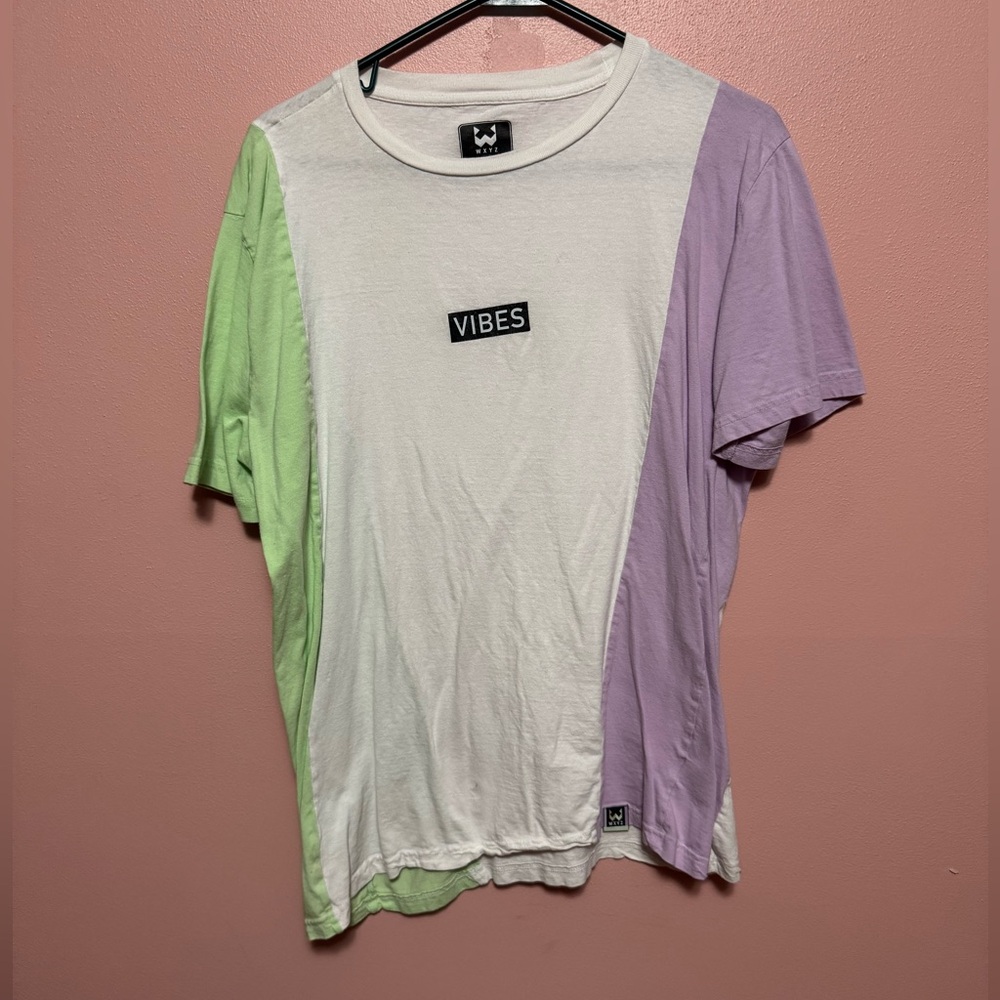 Colorblock T-Shirt with Vibes Patch